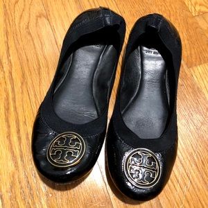 Tory Burch black ballet flats (minnie travel)